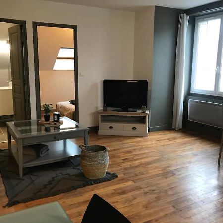 Logement A Brive, Proche Centre-Ville Et Gare, Avec Climatisation - Internet Fibre - Stationnements Gratuit Zewnętrze zdjęcie
